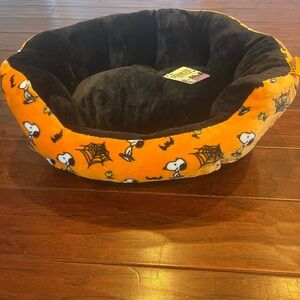 Peanuts Snoopy Halloween Pet Dog Cat Bed